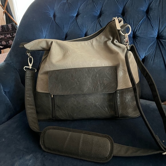 Kelly Moore camera bag - Picture 4 of 8